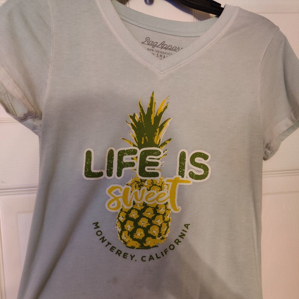 Pineapple Souvenir Shirt Monterey California size S Light Blue